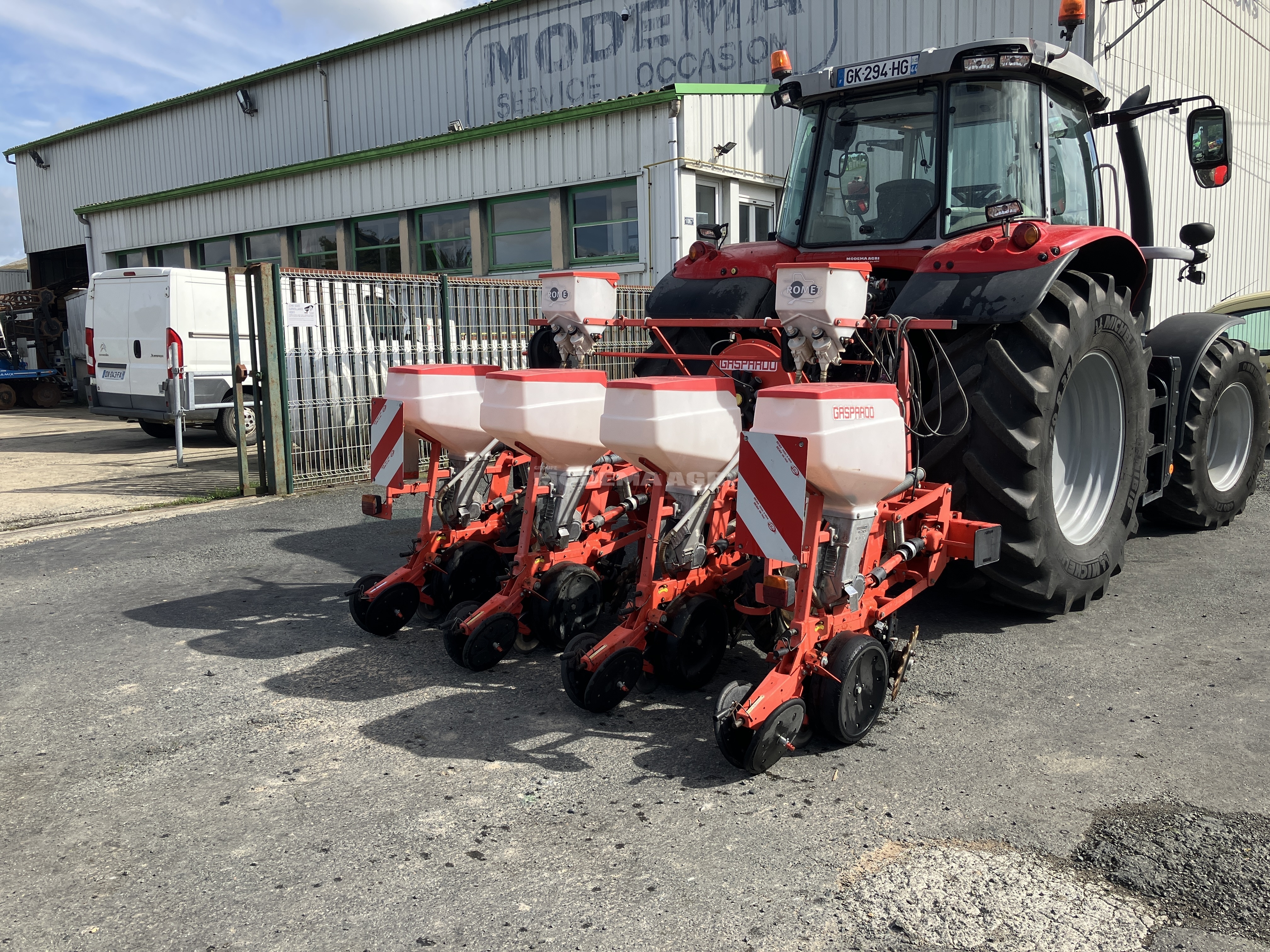 MAT000000000000061561_01