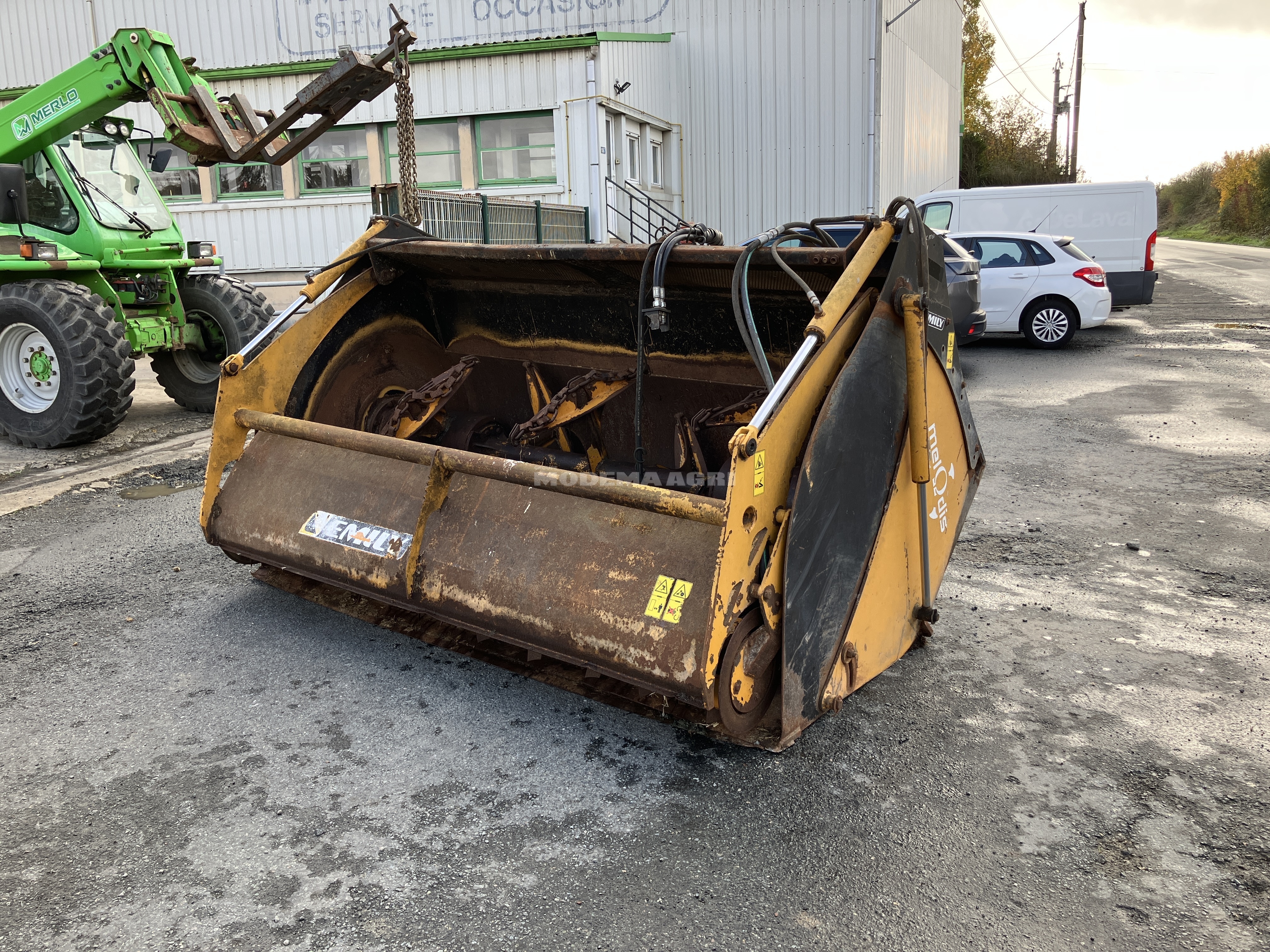 MAT000000000000061952_0