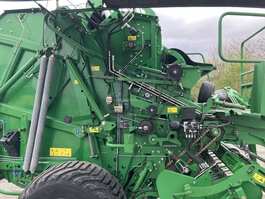 MAT000000000000062468_09