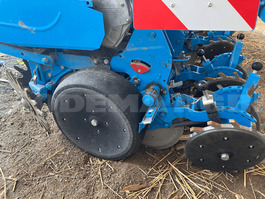 MAT000000000000063182_04