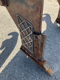 MAT000000000000063566_09