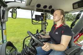 MF5M_CABINTERIOR_TRANSPORT_FR_0724-3850